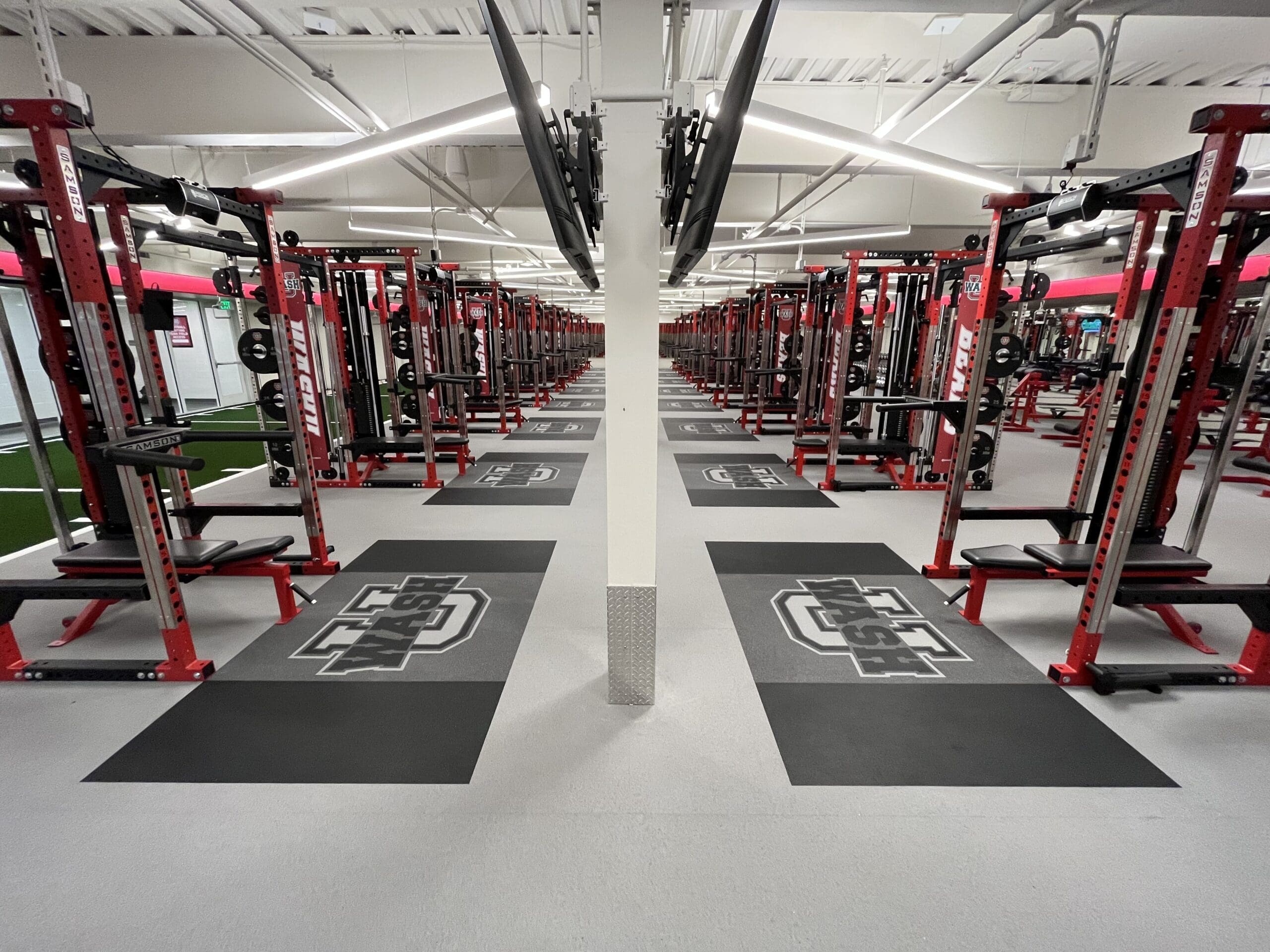 WASHINGTON UNIVERSITY SPORTS PERFORMANCE CENTER Hero Image